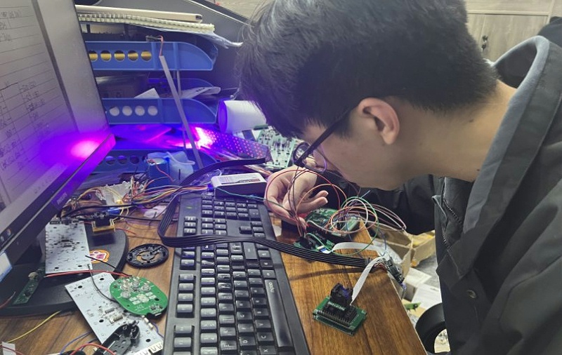 單片機方案開發(fā)